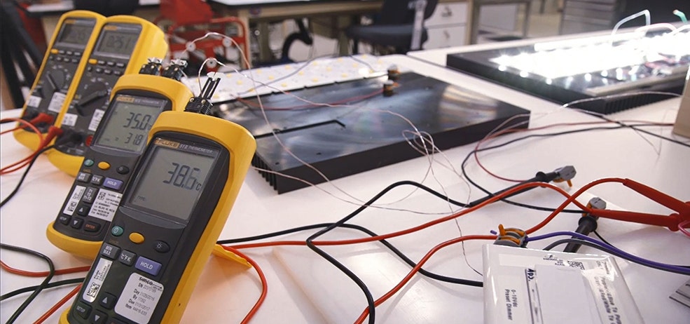 voltage test